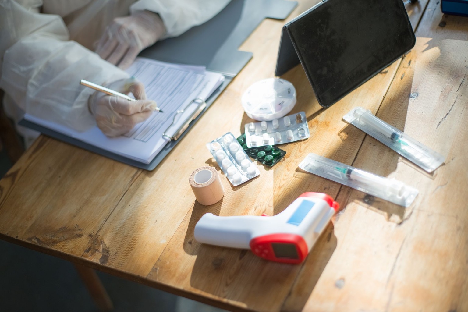 How Podcasts Are Connecting Remote Workers to Local Community Networks — Specialized Health and Social Service Narrative