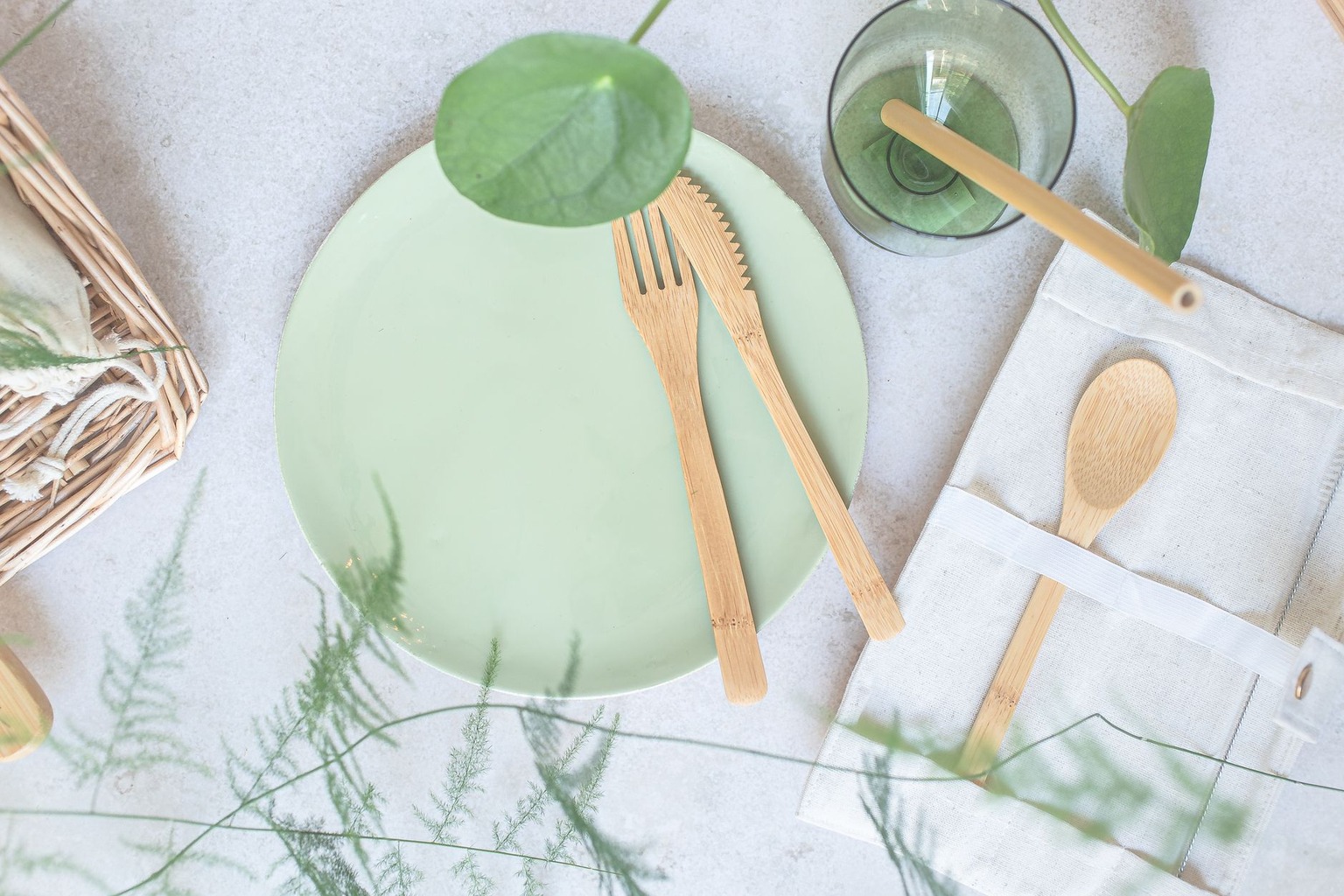 Sustainable Practices for Hosting Eco-Friendly Community Events — Crafting Zero Waste Food Service Strategies